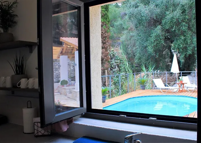 Amfiliki Villa